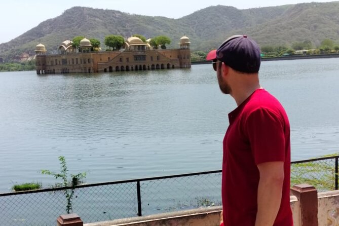 2-Day Private Jaipur City Sightseeing Tour with Six Place - Jaigarh Fort and the Jaivana cannon