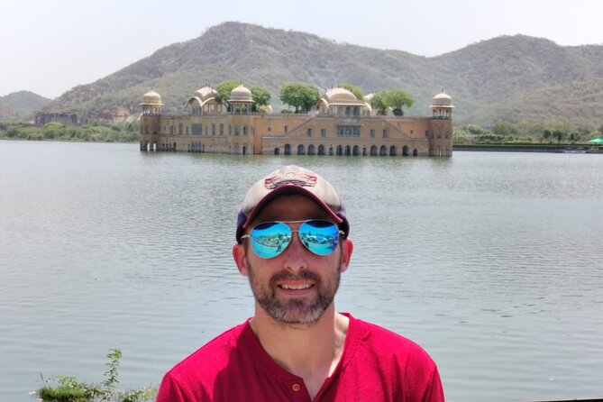 2-Day Private Jaipur City Sightseeing Tour with Six Place - Jantar Mantar’s giant tools for reading the sky