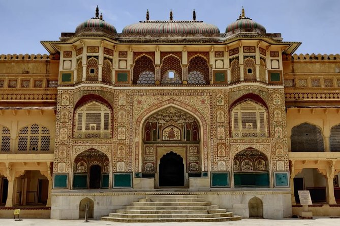 2-Day Private Jaipur City Sightseeing Tour with Three Forts - Day two: Hawa Mahal and Jaipur’s three-fort defense system