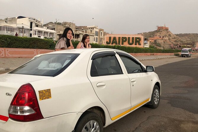 2-Day Private Jaipur City Tour - Day two: museums, temples, tombs, and hilltop views