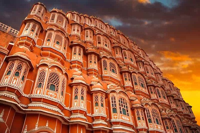 4 Days Guided Jaipur, Ranthambore Tigers & Udaipur Tour With Safari & Hotels - Day 3: Lake Pichola and the first look at Udaipur