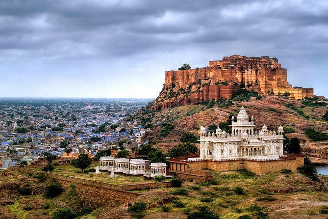 6-Night Royal Rajasthan: Private Tour from Jaipur, India - Day 3: The long road to Jodhpur