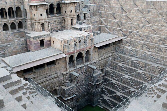 7 Days Private Luxury Heritage Rajasthan Tour from Jaipur - Day 5: Driving to Jodhpur and exploring the clock tower market