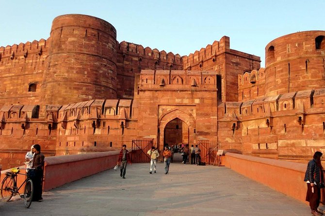 Affordable transfer from Jaipur to Agra via Fatehpur Sikri - What you see at Fatehpur Sikri