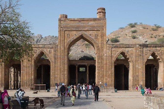 Ajmer Pushkar Day Tour from Jaipur - Ajmer Sharif Dargah: the emotional center of the day