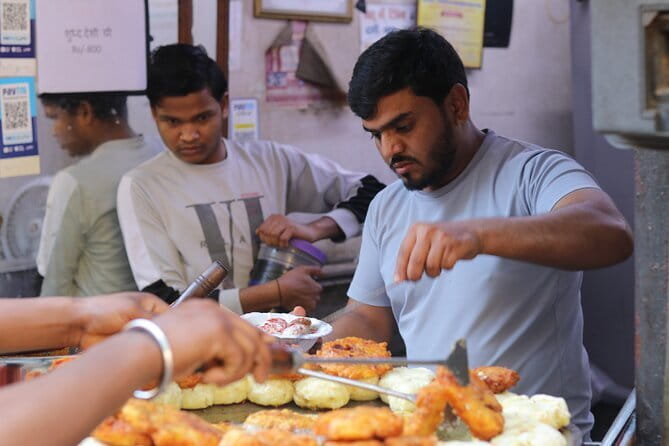 All inclusive Vegetarian Jaipur Food and Heritage Tour - Key points to know before booking