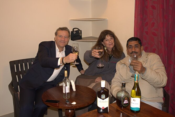 Authentic Traditional Family Cooking class in a Great Ambiance - Sharing the meal with the host family