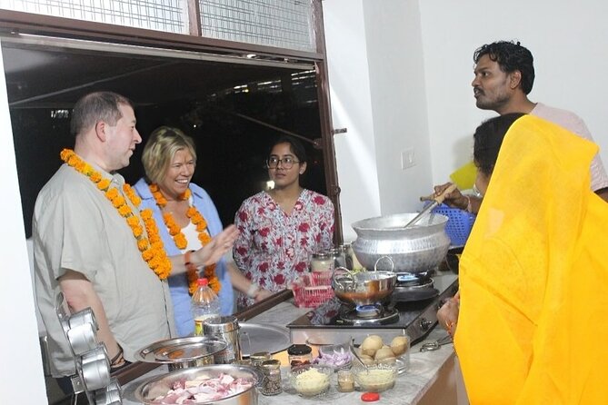 Authentic Traditional Family Cooking class in a Great Ambiance - Stargazing after dinner