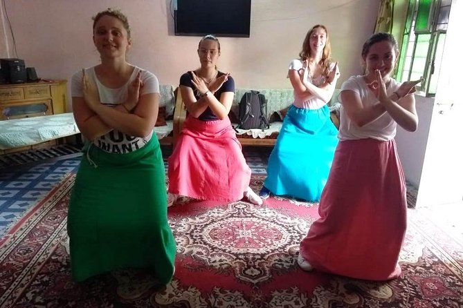 Bollywood Dance Class in Jaipur – Includes Hotel Transfers - What the two-hour schedule really includes