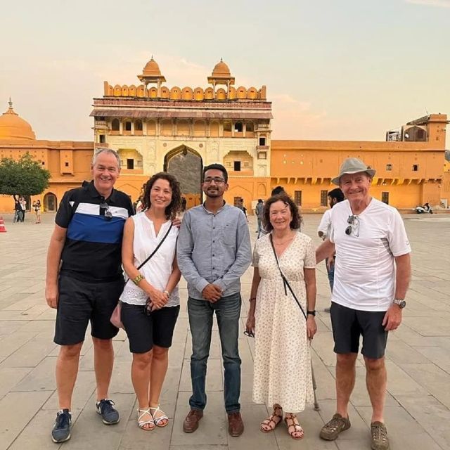 Book Govt. Approved Tour Guide for Jaipur City Tour - Key points to know before booking