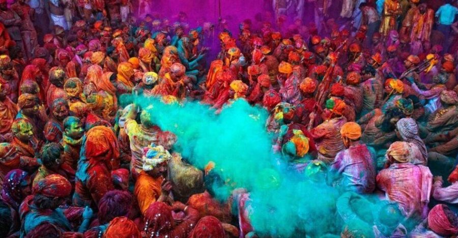 Celebrate Holi with Locals in Jaipur - The real question: local family or tourist event?