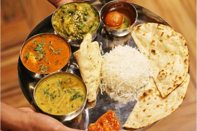 Cooking class & meal (Indian Food) with local family in Jaipur. - Dal, Curries and Aloo Gobi