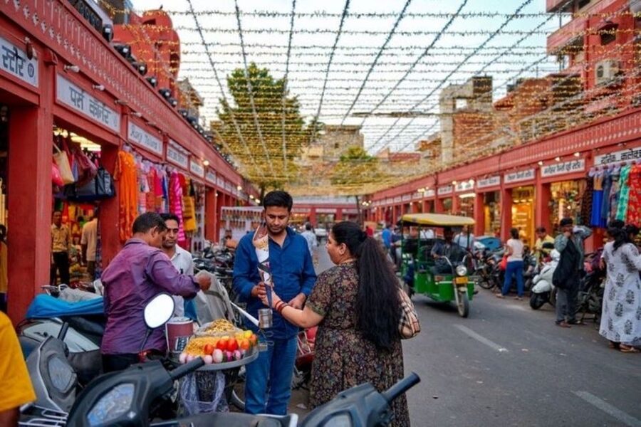 Culture walking and food tour with guide in Jaipur. - Starting at Jantar Mantar in Jaipur’s old city
