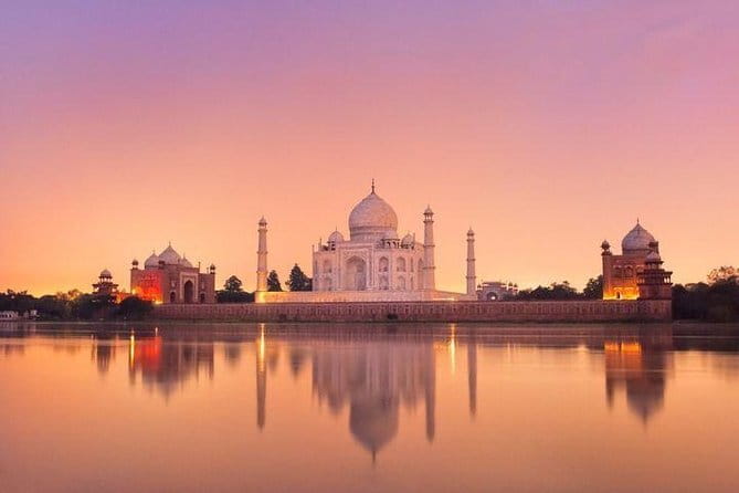 Day Trip to The Taj Mahal and Agra with Fatehpur Sikri from Jaipur - Agra Fort and the final Mughal chapter