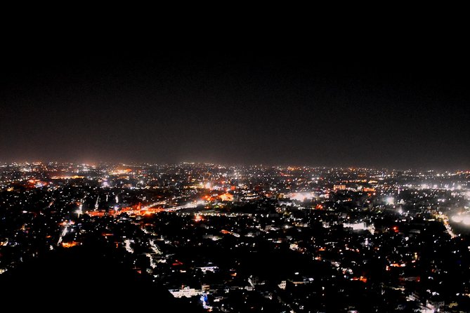 Experience Jaipur By Night - Amber Fort and the 50-minute evening show