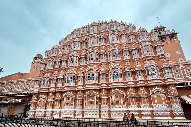 Explore Full Day Jaipur Guided Tour by Car with Guide - Why a private Jaipur day works well