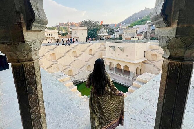 Explore Full Day Jaipur Guided Tour by Car with Guide - Sargasuli Tower gives you a quick city view
