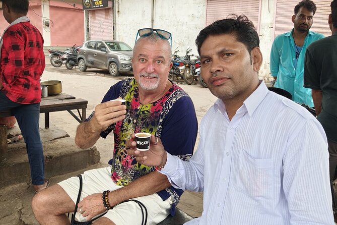 Explore Full Day Jaipur Guided Tour by Car with Guide - Jal Mahal: a short photo stop by the lake