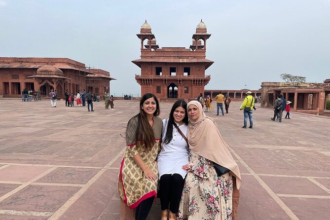 Explore Taj Mahal & Sacred Mathura–Vrindavan Tour From Jaipur - Key points at a glance