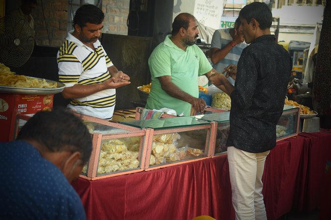 Feast on the Streets: Best Jaipur Food Tour - Abdul and the value of a good local guide