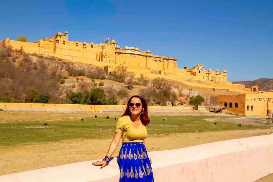 From Delhi: 6-Day Golden Triangle Tour with Ranthambore - Day five: Amber Fort, Hawa Mahal, and Jaipur’s old city