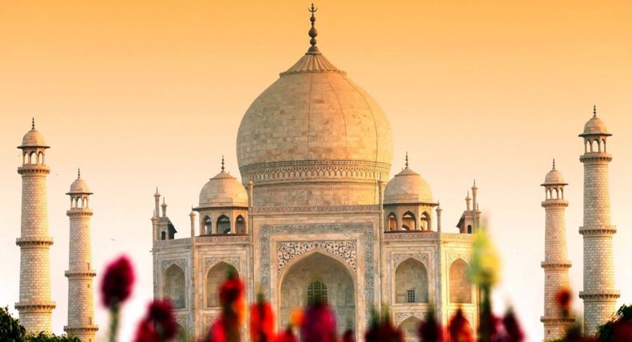 From Delhi: 6-Day Golden Triangle Tour with Ranthambore - Day two: the Taj Mahal at sunrise and Agra Fort