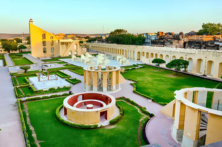 From Delhi: Jaipur Sightseeing Day Tour with Hotel Pickup - Albert Hall Museum closes the sightseeing list