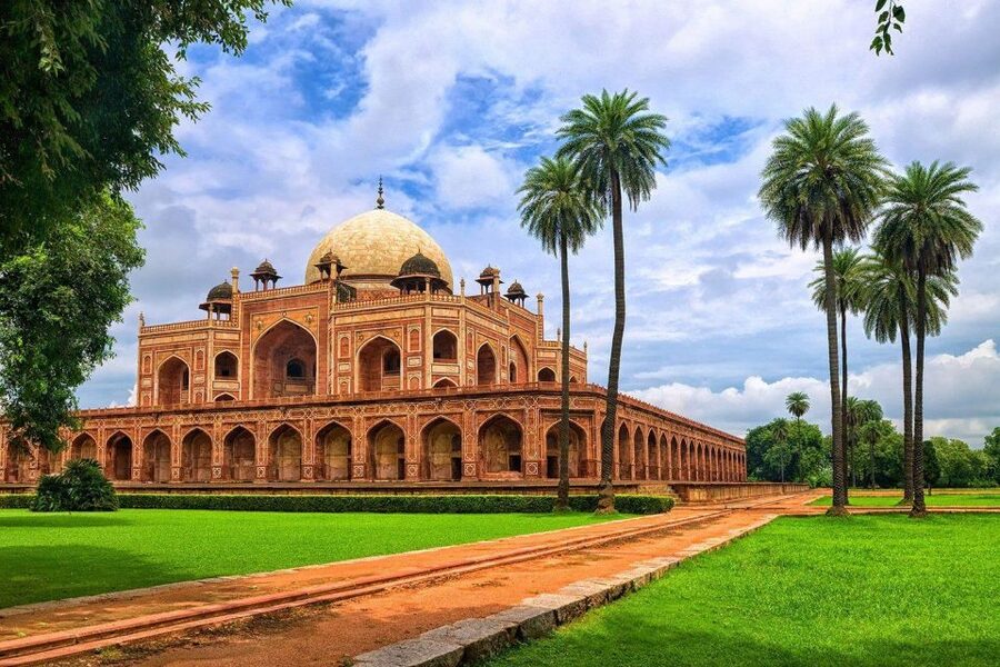 From Delhi: Private 3-Day Golden Triangle Tour with Hotels - The car, guides, and pace