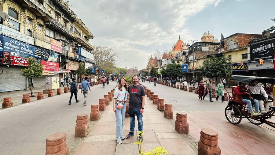 From Delhi: Private 5-Day Golden Triangle Tour - Day 3: The Taj Mahal at sunrise, Agra Fort, and the road to Jaipur