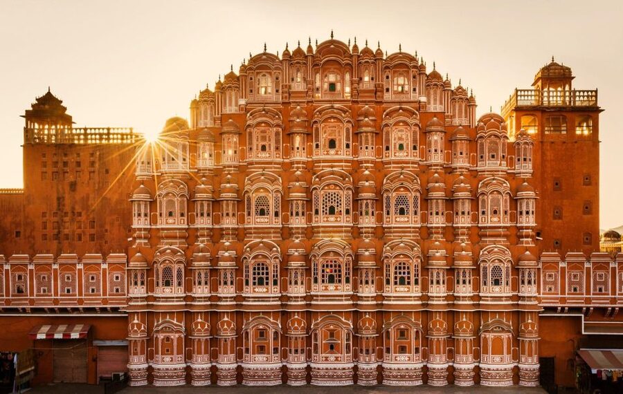 From Delhi: Private Jaipur & Amber Fort Guided Tour by Car - Key points at a glance