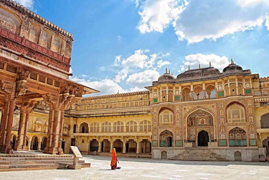 From Jaipur: Half-Day City Tour with Guide - City Palace and its royal collections