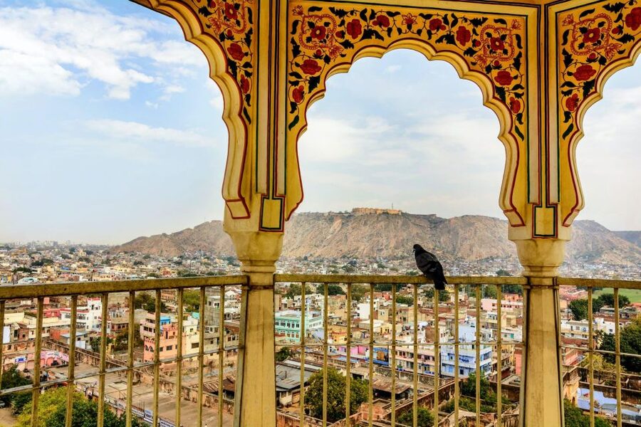 From Jaipur: Private Amber Fort, Jal Mahal and More Car Tour - Jal Mahal: a short stop with a memorable view