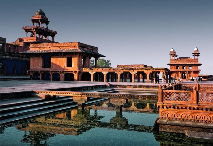 From Jaipur: Same Day Taj Mahal Tour with Fatehpur Sikri - Who will enjoy this day most
