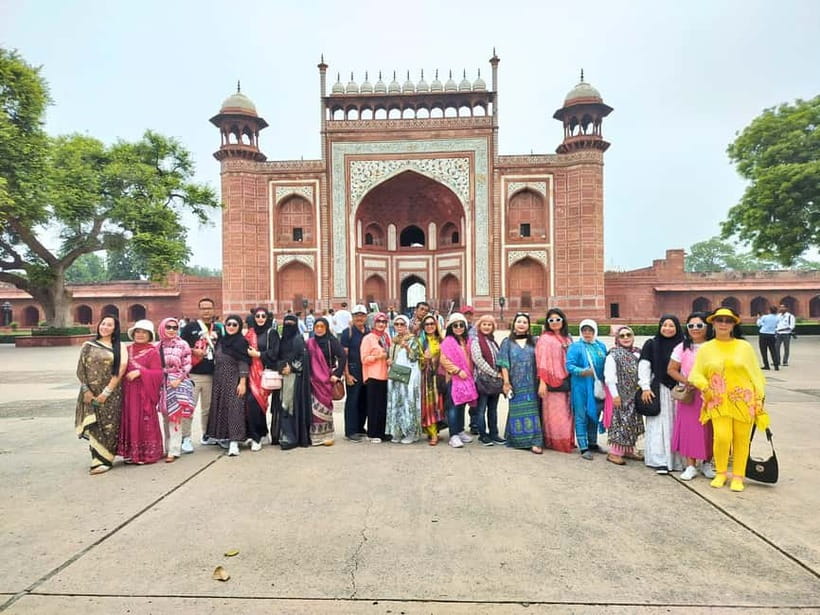 From Jaipur: Taj Mahal, Agra Fort, Baby Taj Day Trip by Car - The Taj Mahal: Give the First Stop Your Best Energy