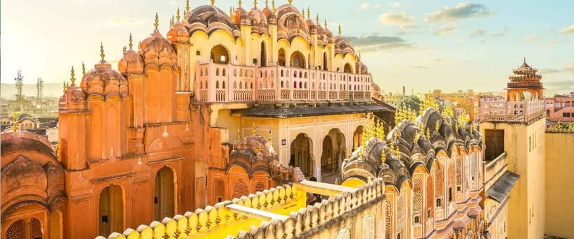 From New Delhi: Jaipur Day Trip by Train or Car - Jal Mahal: a quick stop with a memorable setting