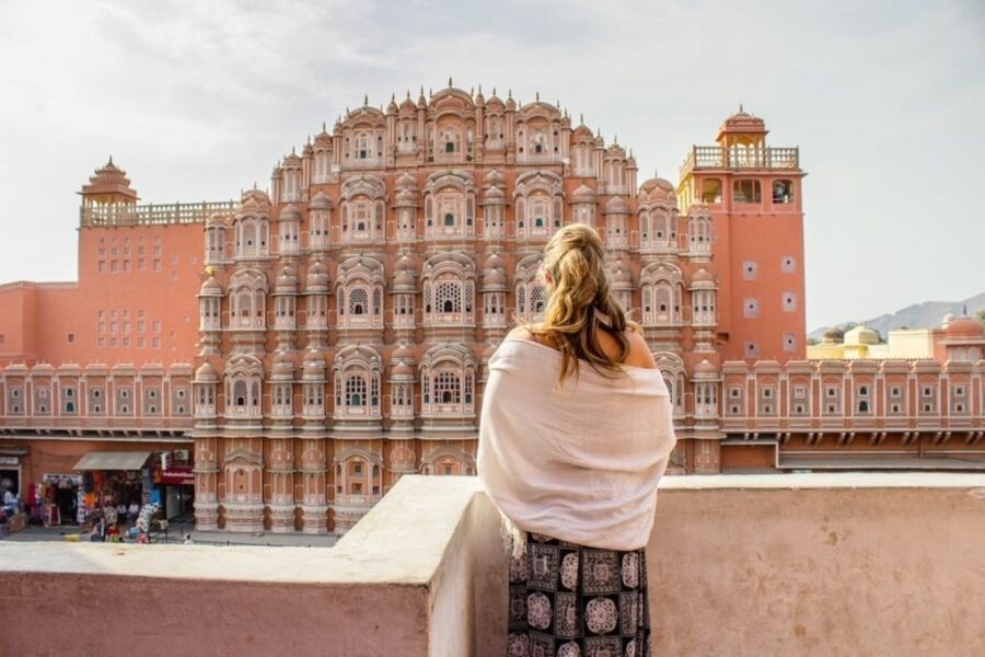 From New Delhi: Private Day Trip to Jaipur Skip-the-Line - The five-hour ride from New Delhi