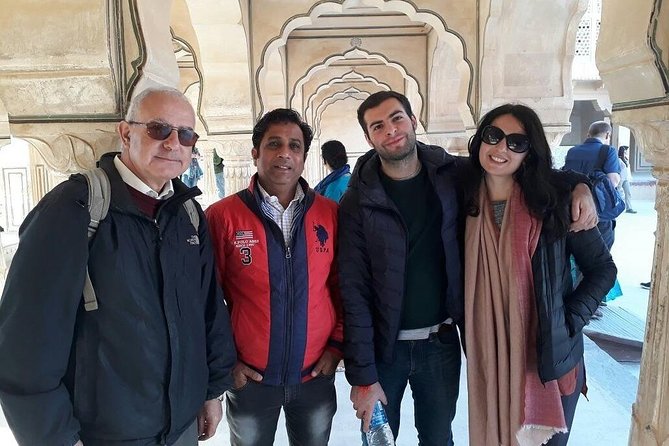 Full-Day Jaipur Private Sightseeing Tour by Car with Guide - Amer and Amber Fort: begin with Jaipur’s grandest setting