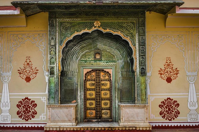 Full-day Jaipur Private Sightseeing Tour by Car with Guide - What $75.88 really gets you