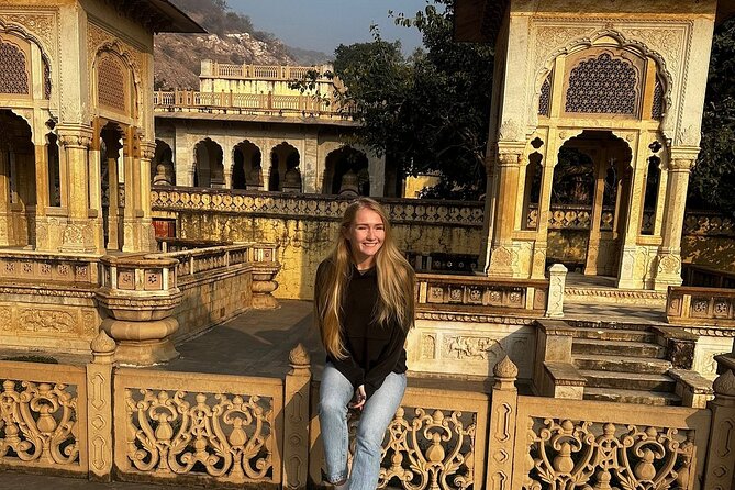 Full-Day Jaipur Tour with Guide and Private Car - Panna Meena Stepwell is short but photogenic