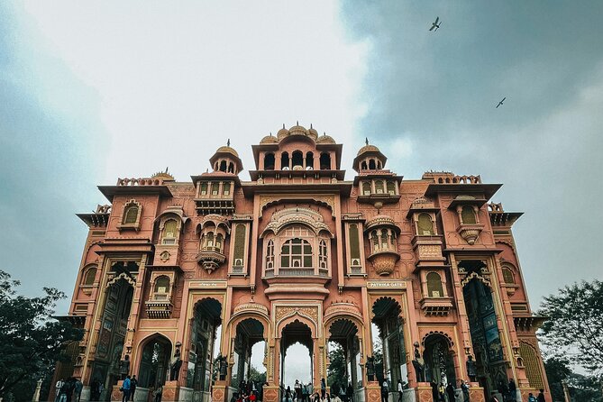 Full Day Old City Private Tour with Local Market visit in Jaipur - Jal Mahal is a photo stop, not an interior visit