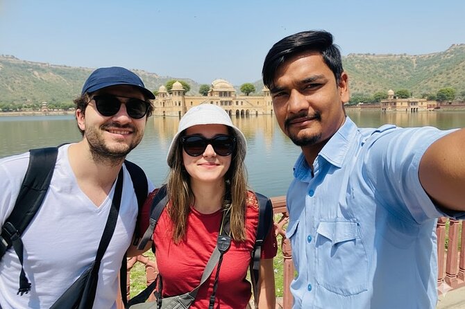 Half-Day Jaipur Heritage Tour with Monkey Temple - Hawa Mahal and the 953 windows
