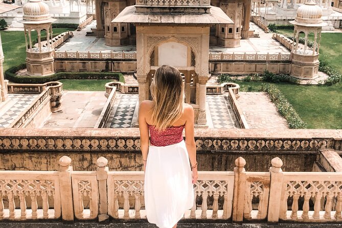 Half-Day Jaipur Sightseeing Tour with Guide Option - Amer brings forts, temples, and older streets