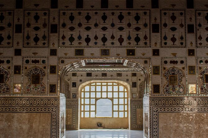 Half-Day the Hidden Secrets of Jaipur City Private Guided Tour - Panna Meena ka Kund and the Amber road