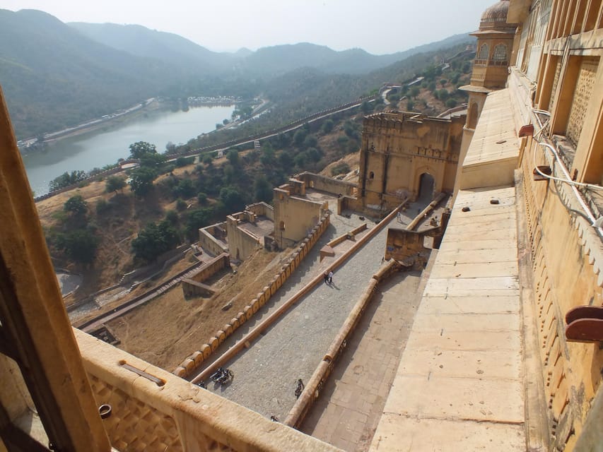 Highlights of Jaipur City on a Full Day Tour by Private Car - Amber Palace on the Aravali Hills