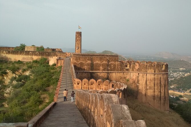 Jaipur 02 Days Private Tour with Vehicle+Professional Chauffeur - Should you book it?