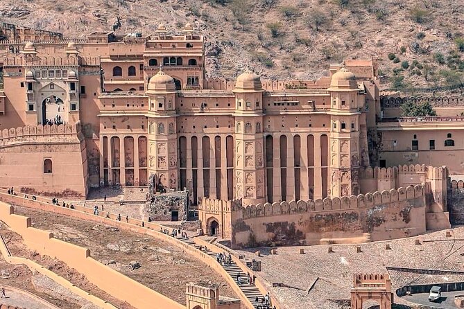 Jaipur: 2 Days private City Tour With Guide - Gaitore Ki Chhatriyan offers quieter royal detail