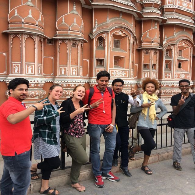Jaipur: 2-Hour Cultural Walking Tour - Sawai Man Singh Town Hall and Jantar Mantar