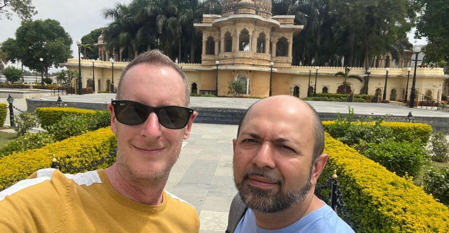 Jaipur: Amber Fort, Jal Mahal and Hawa Mahal Private Tour - Jal Mahal: a short stop with a strong photograph