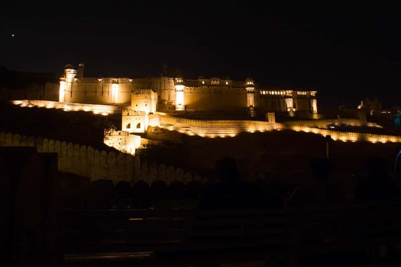 Jaipur: Amber Fort Light & Sound Show with Dinner - What the 50-minute presentation covers