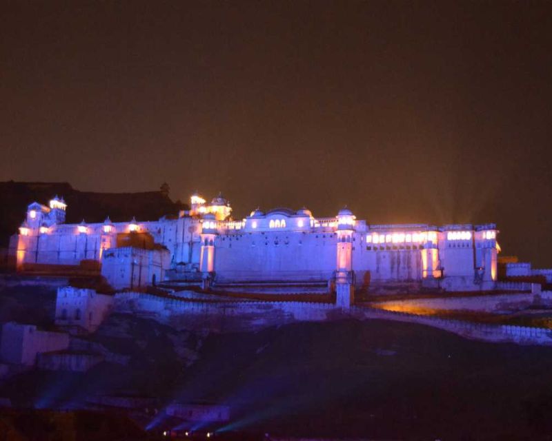 Jaipur: Amber Fort Light & Sound Show with Dinner - How much value does $42 provide?